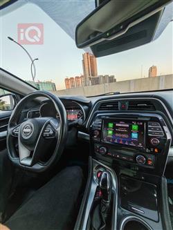 Nissan Maxima